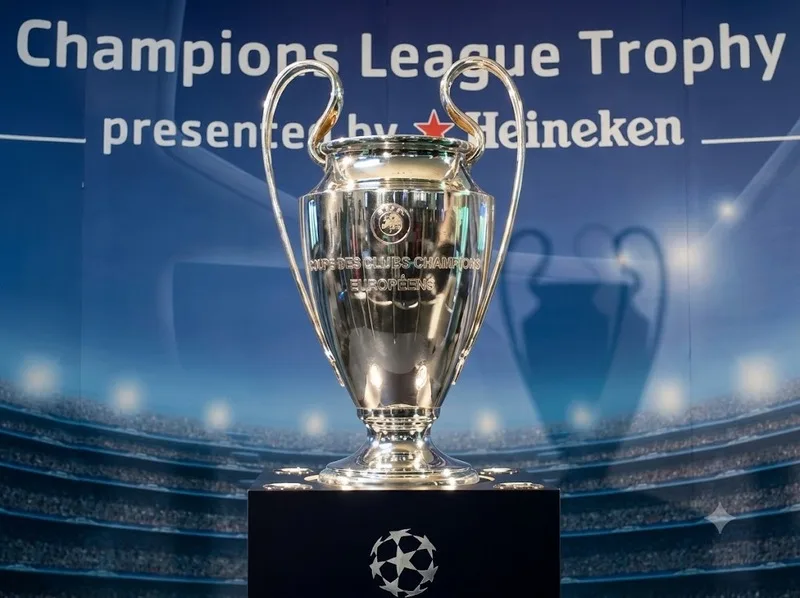 Cúp C1 châu Âu trải qua hai thời kỳ European Cup và Champions League