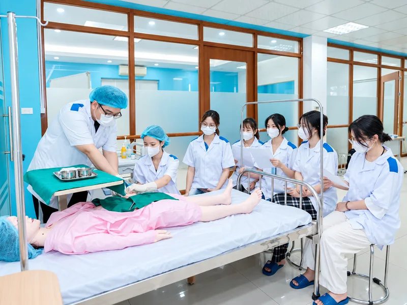Khối B mở ra nhiều ngành sức khỏe, sinh học và môi trường