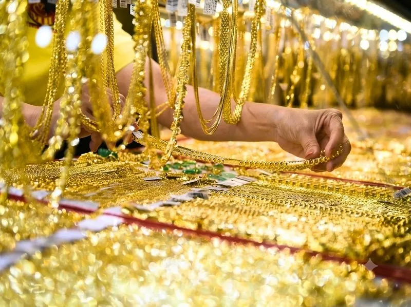 Mơ thấy mua vàng gắn với mong muốn tích lũy và ổn định tài chính